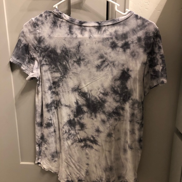 American eagle women's shirt - Picture 2 of 3